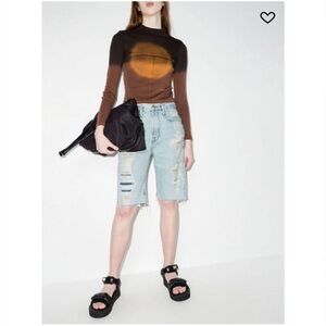 FRAME
Le Vintage distressed bermuda shorts size 23 Brand new
